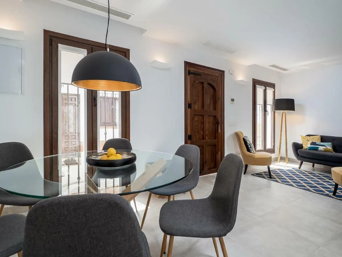 Marbella Old Town : Luxury Townhouse Villa Holiday home